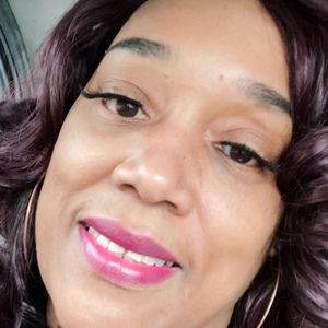 Meet your Posher, Sylvia